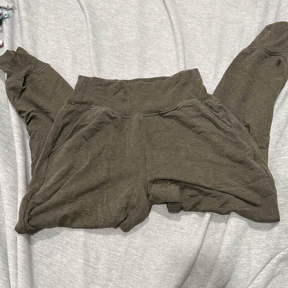 Athleta Coaster Luxe High Rise Jogger